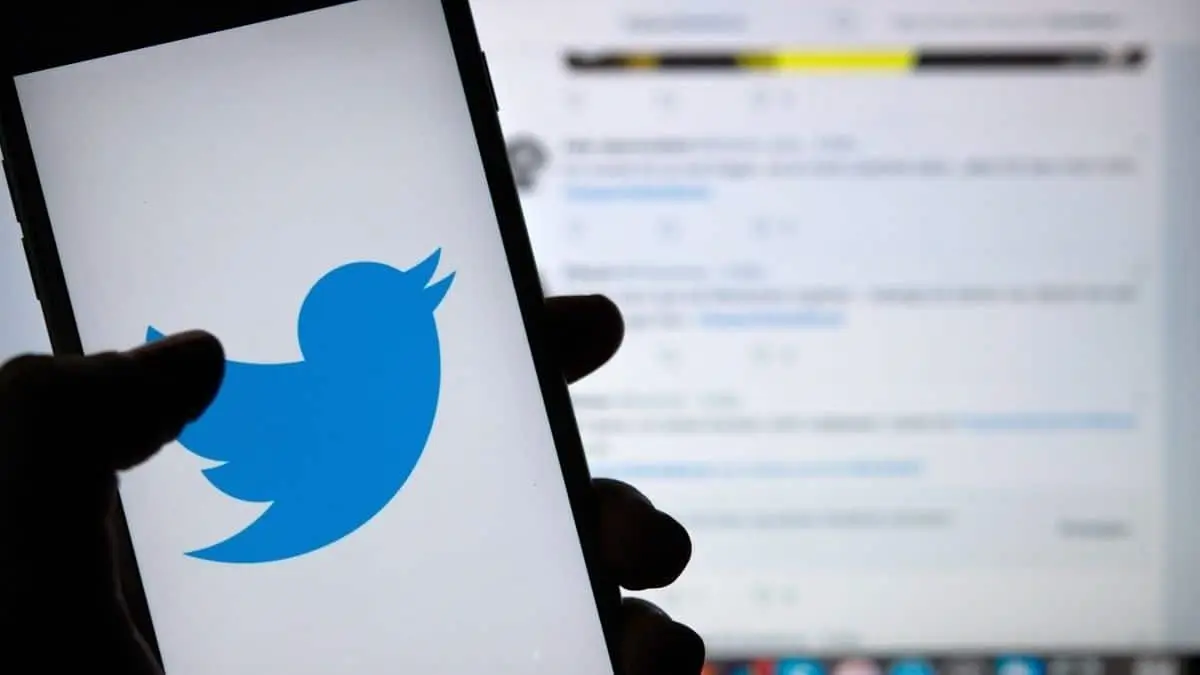 Twitter planea una versión de paga