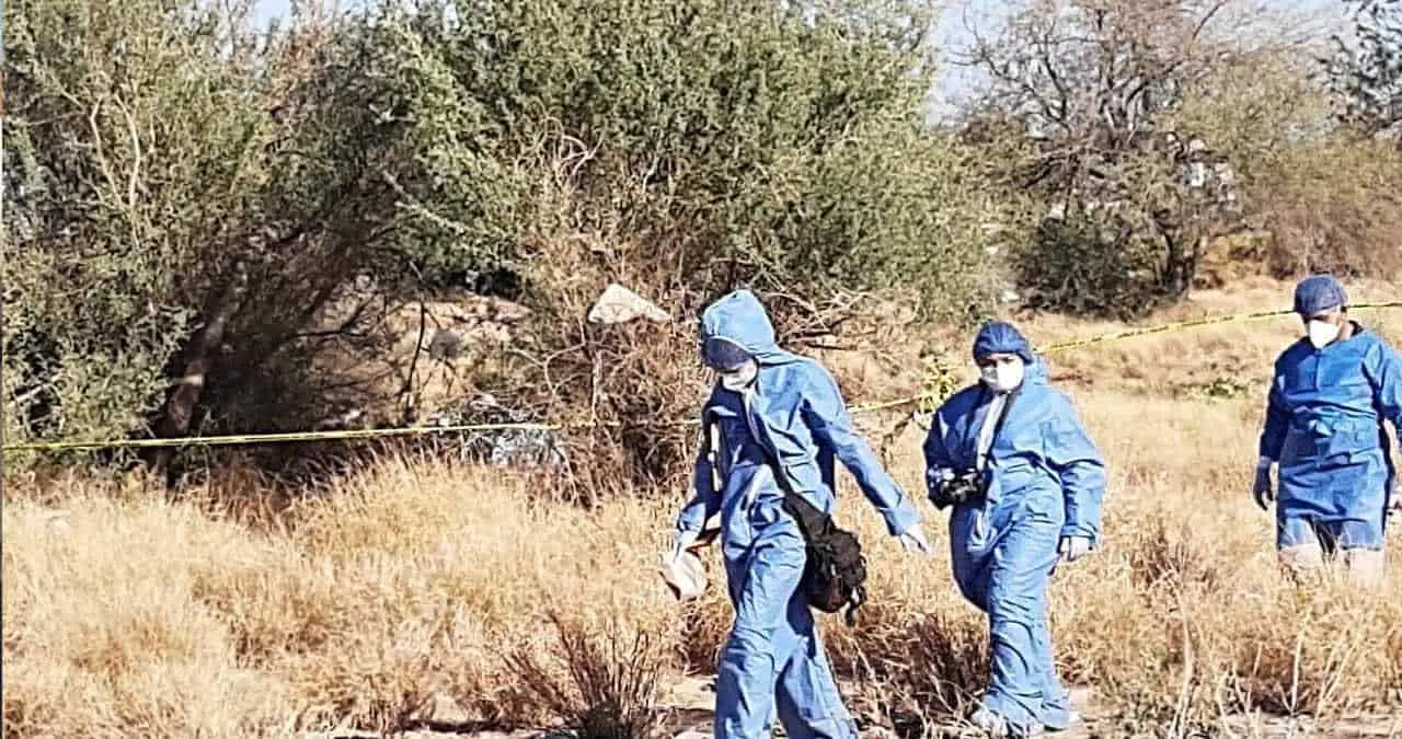 Encuentran sin vida a un hombre en predio baldío