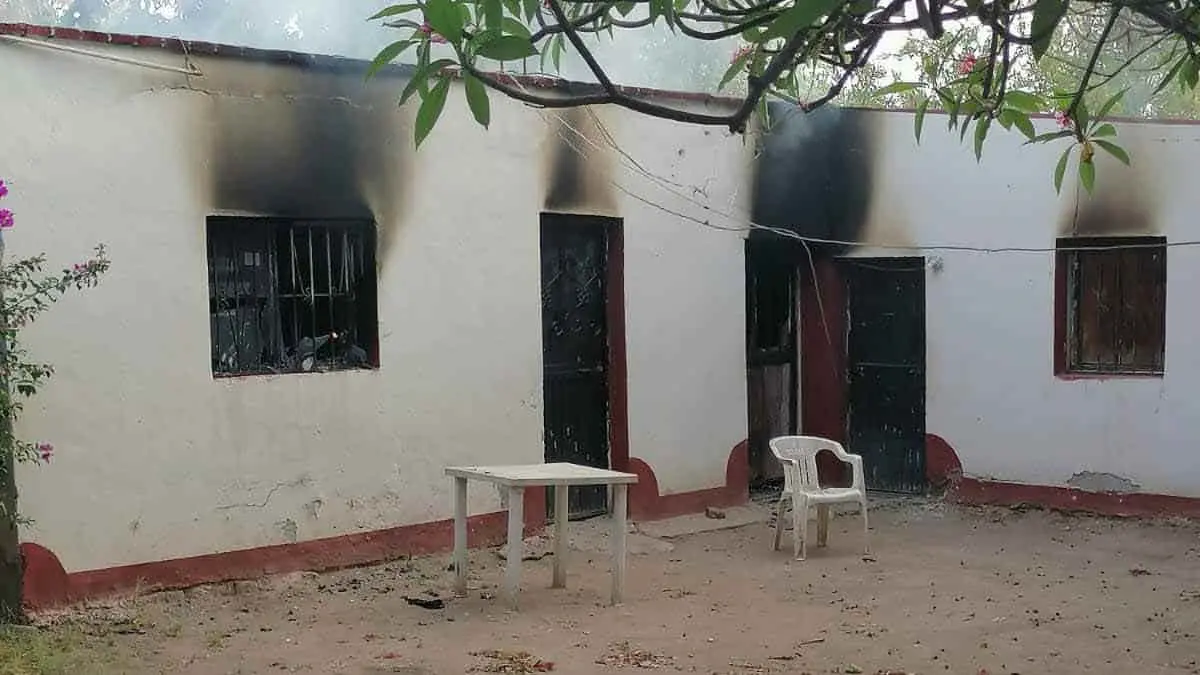 Incendian vivienda en Estación Corral