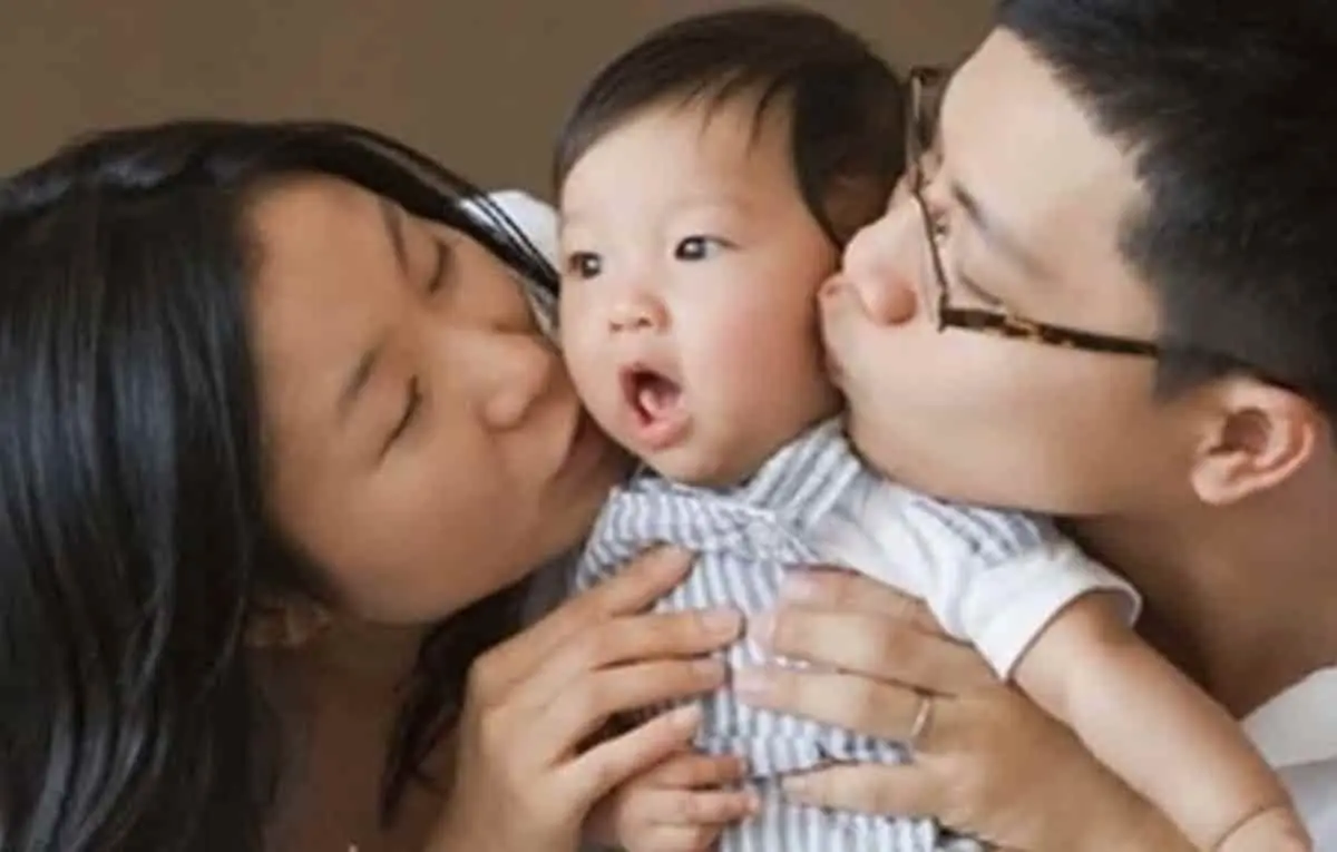 China autorizó a sus ciudadanos el poder tener un tercer hijo