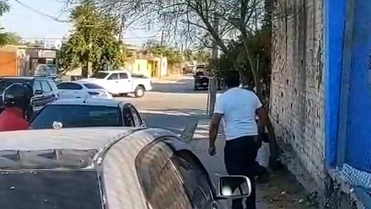 VIDEO: Enfrentamiento deja 2 muertos, uno de ellos comandante de la Policía