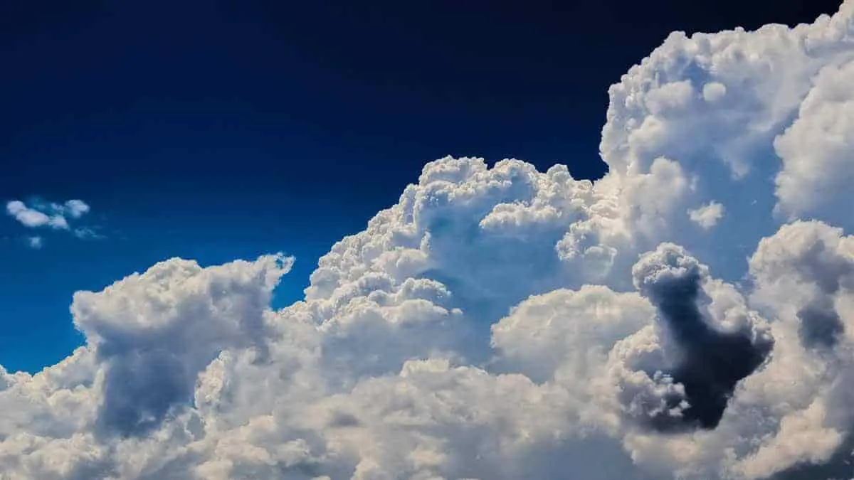 A finales de mes bombardearán nubes para provocar lluvia