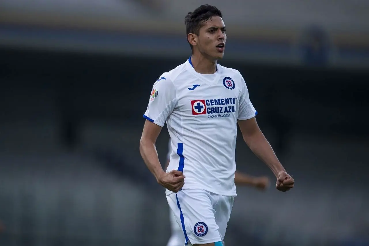 Josué Reyes, histórico campeón
