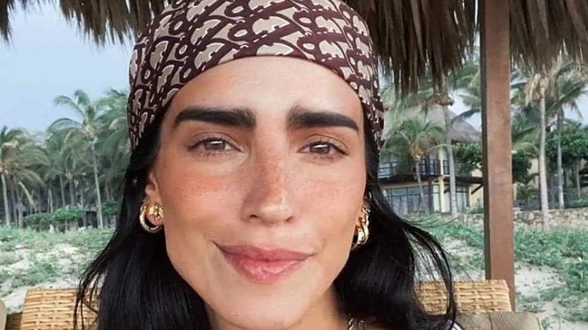 Bárbara de Regil rompe en llanto por ataque en redes