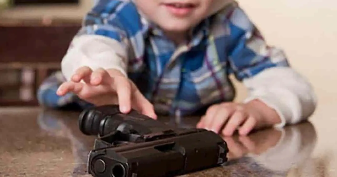 Muere niño de 6 años al dispararse accidentalmente en el rostro