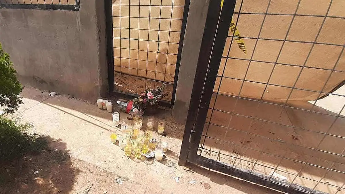 In memoriam: un altar en el sitio de la tragedia