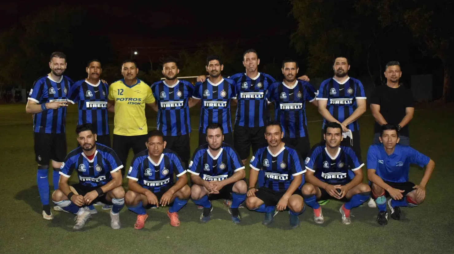 Cabalgan Potros, en la Veterana