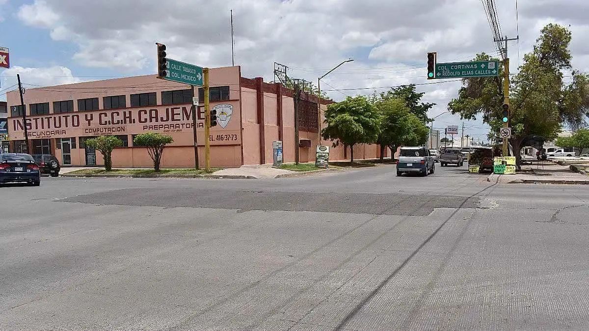 Faltan más cruceros por rehabilitar en calles Tabasco y Coahuila