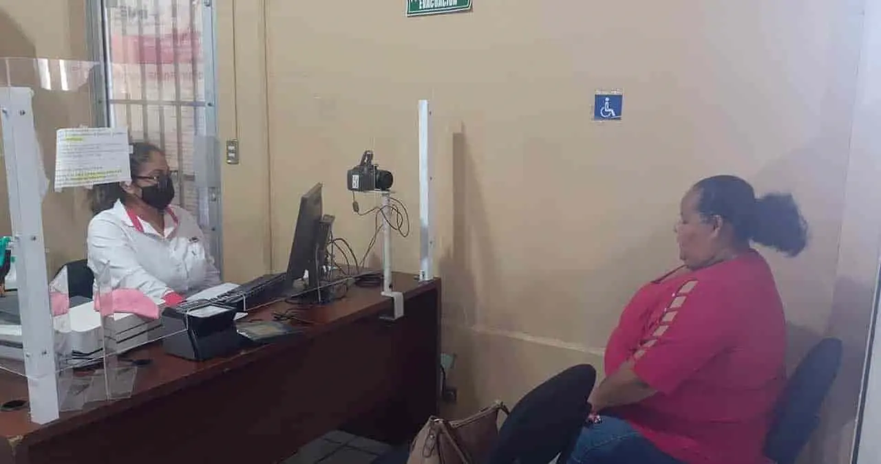 Repuntan trámites ante el INE