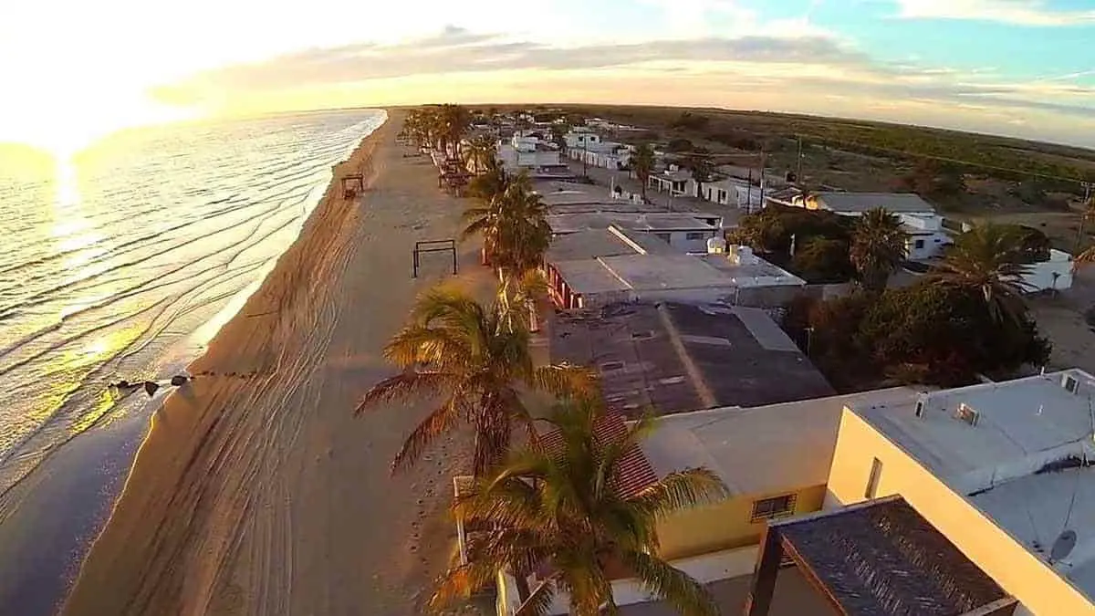 Playas del sur de Sonora permanecen abiertas