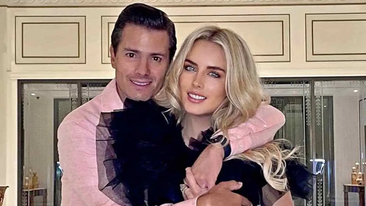 Reaparecen Peña Nieto y su novia Tania Ruiz