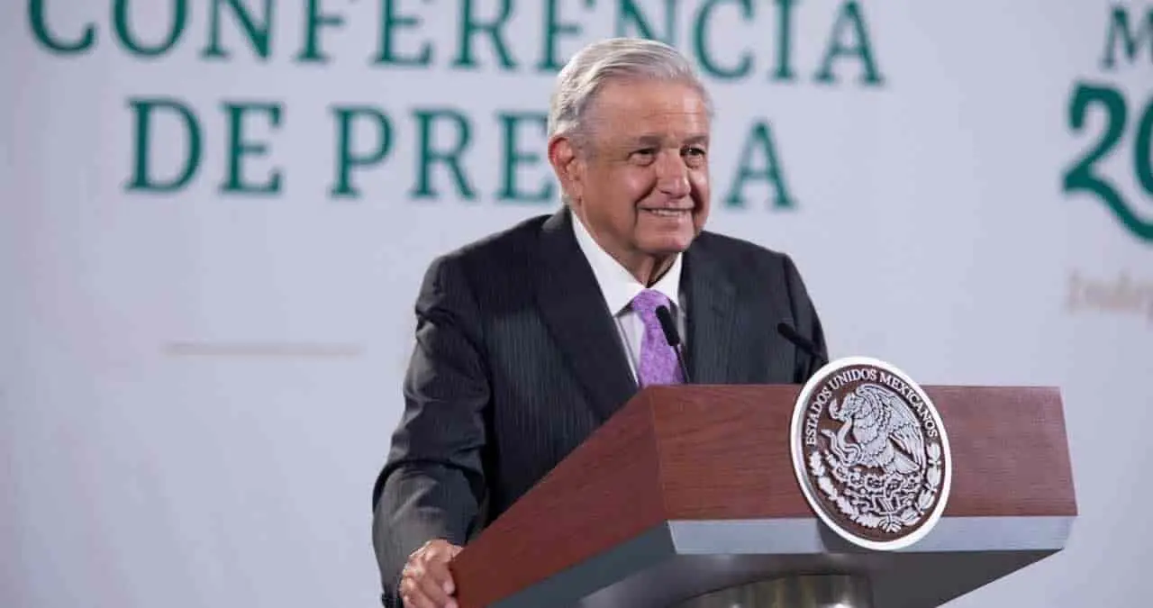De cien compromisos he cumplido 98: AMLO