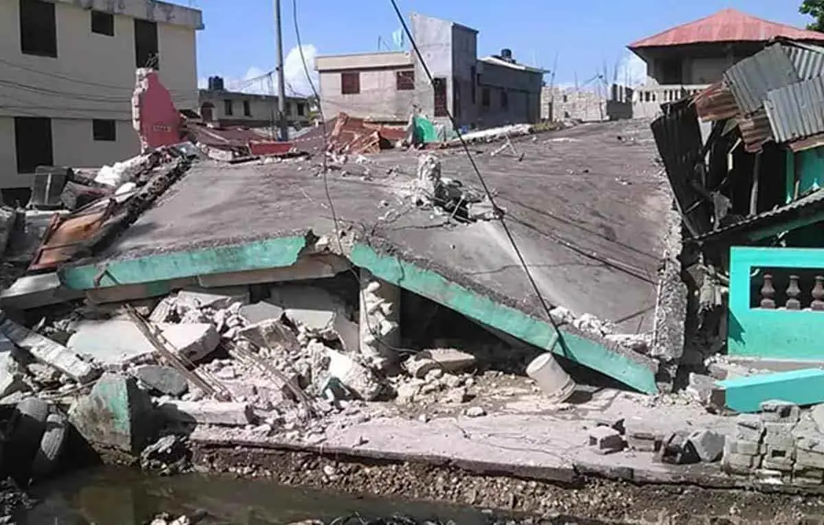 Fuerte sismo magnitud 7.2 sacude Haití; activan alerta de tsunami