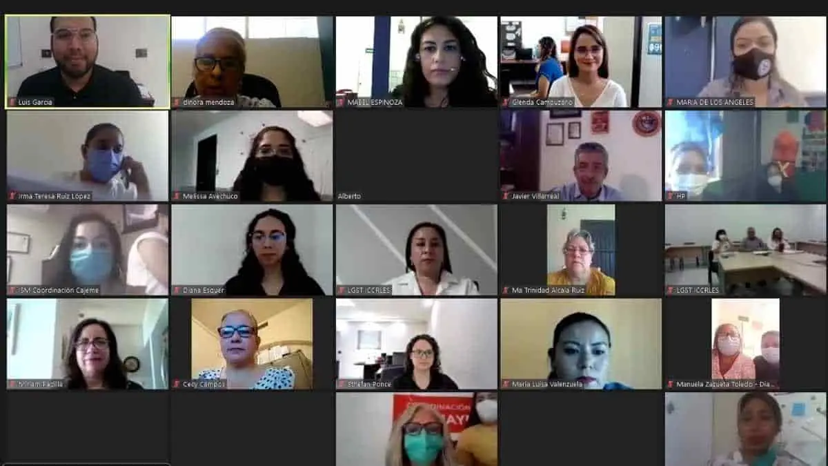 Capacitan a mujeres cetemistas