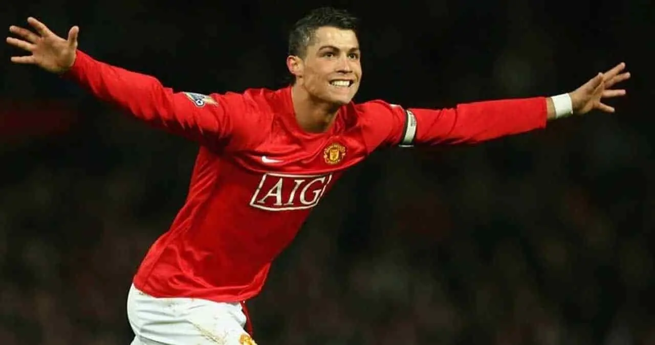 Manchester United anuncia el regreso de CR7