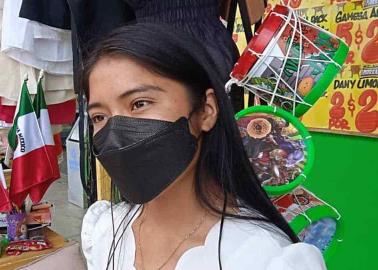 Mes Patrio llega con una adolescente