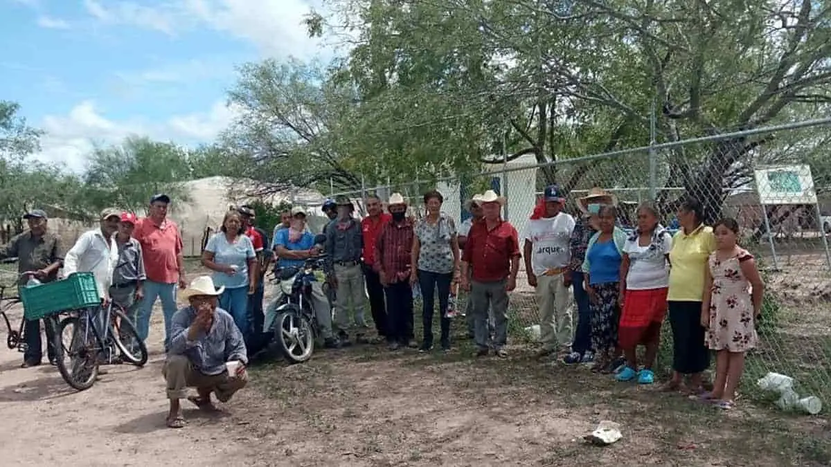 Habitantes toman pozo de Pueblo Mayo