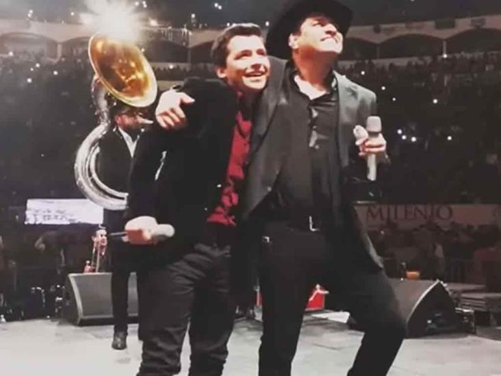 julioalvareznodal focus 0 0 732 549 - Artistas famosos por aparecer borrachos