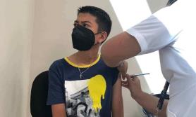Recibe su vacuna el primer menor hermosillense Recibe su vacuna el primer menor hermosillense