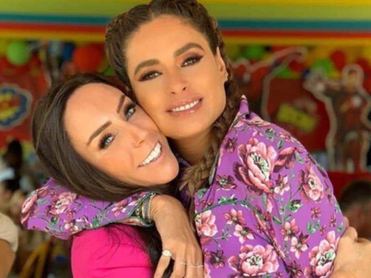 Inés Gómez Mont regala costoso bolso de 4 mdp a Galilea Montijo Inés Gómez Mont regala costoso bolso de 4 mdp a Galilea Montijo