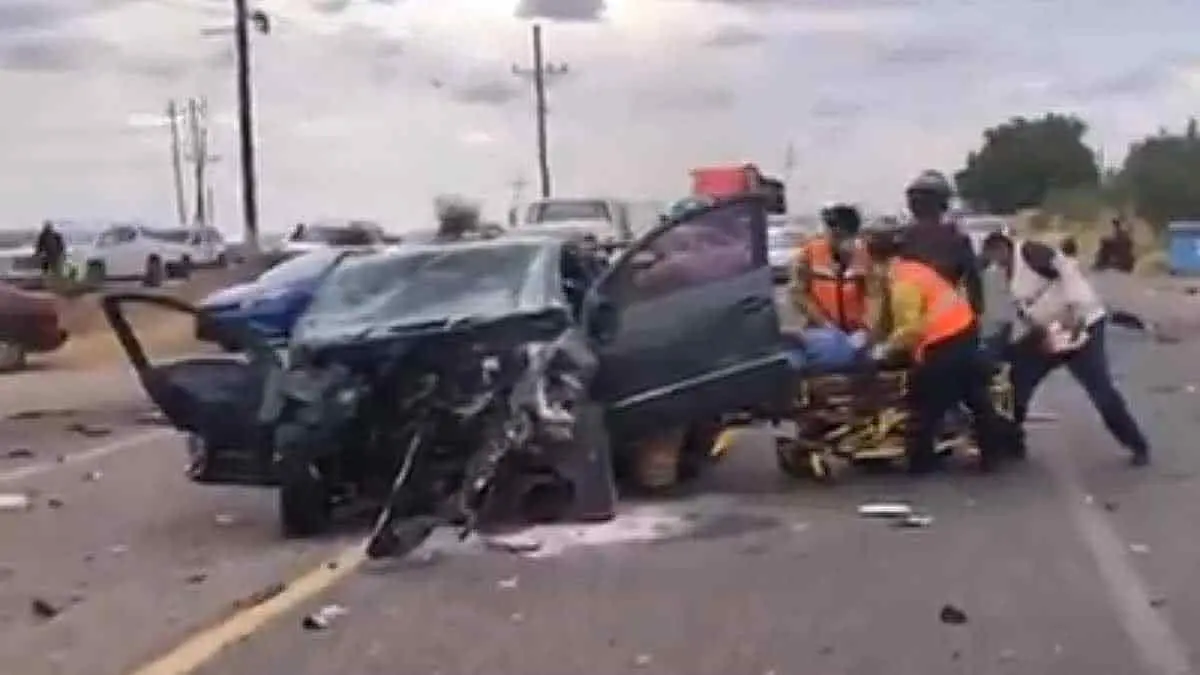 Tremendo accidente en carretera Huatabampo-Navojoa