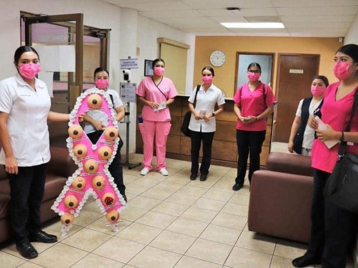 Orientan en Unison Sur sobre el cáncer de mama Orientan en Unison Sur sobre el cáncer de mama