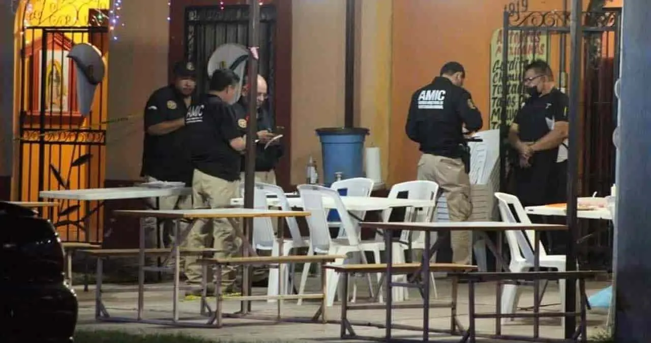 Balaceras nocturnas dejan tres muertos y un herido