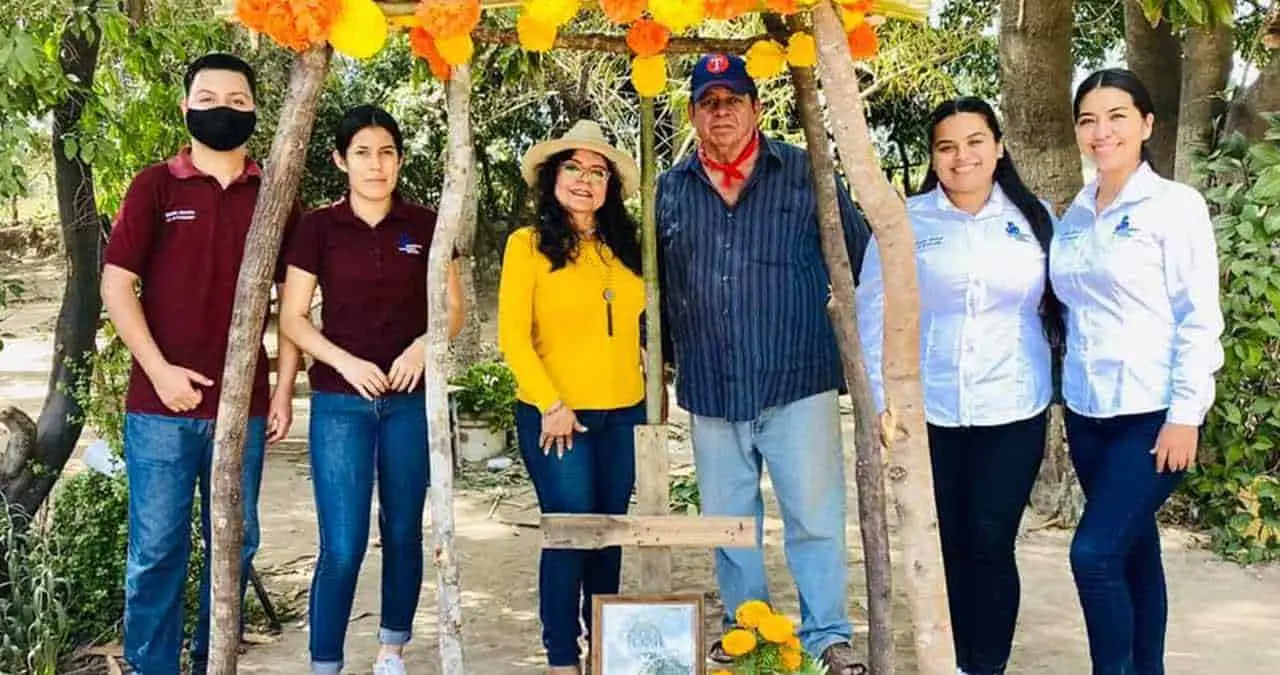 Mayos veneran a las ánimas