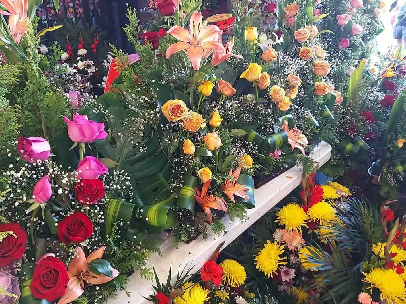 Acuden cajemenses por flores