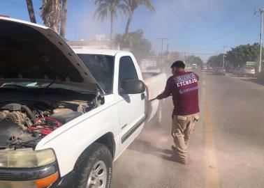 Diputados locales se llevan un susto al incendiarse su vehículo