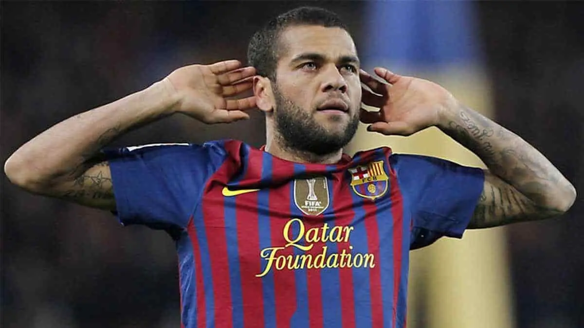 ¡Dijo mi mamá que siempre no!: Barça descarta a Dani Alves