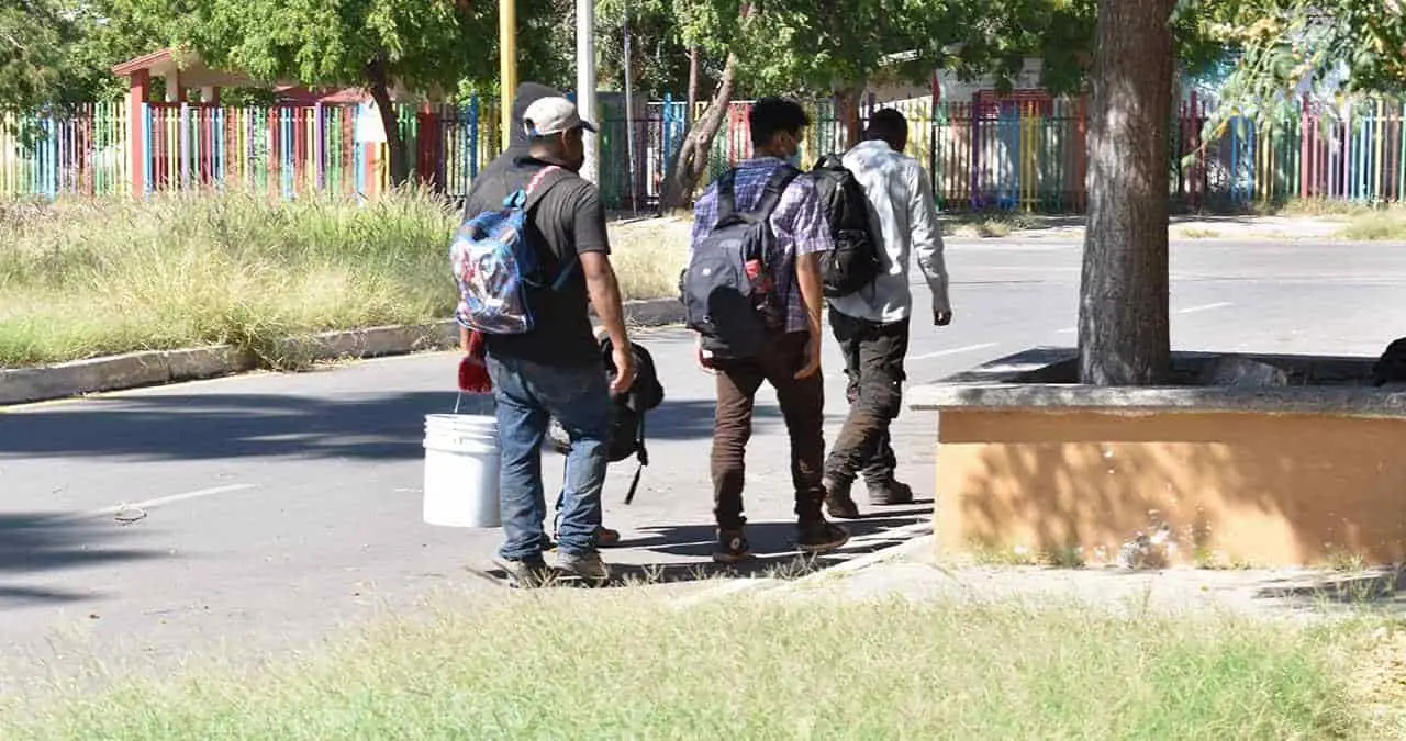 Preocupa trato a los migrantes