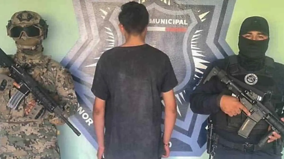Detienen a menor de edad en posesión de droga