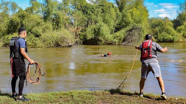 Preparan a Bomberos de Álamos para emergencias acuáticas