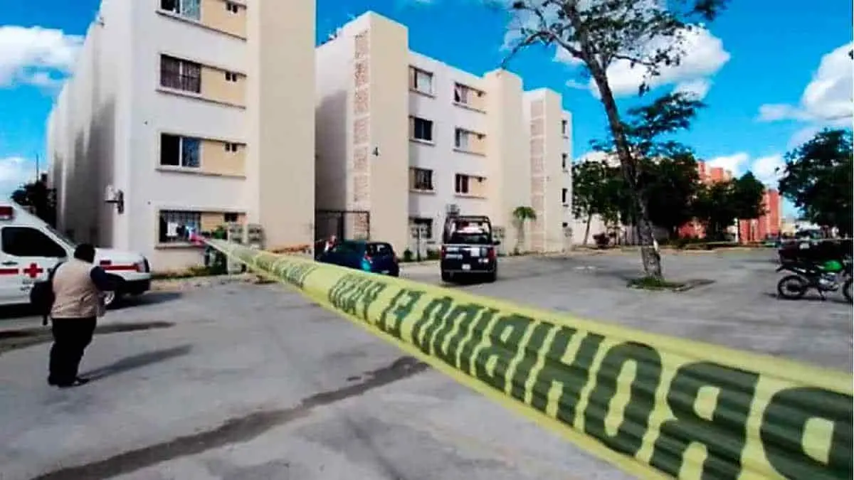Mujer embarazada ahorca a su hijita de 4 años y se suicida