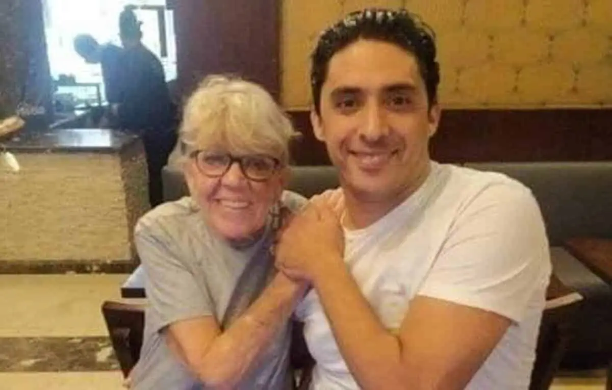Una mujer de 80 años se casó con un hombre de 36