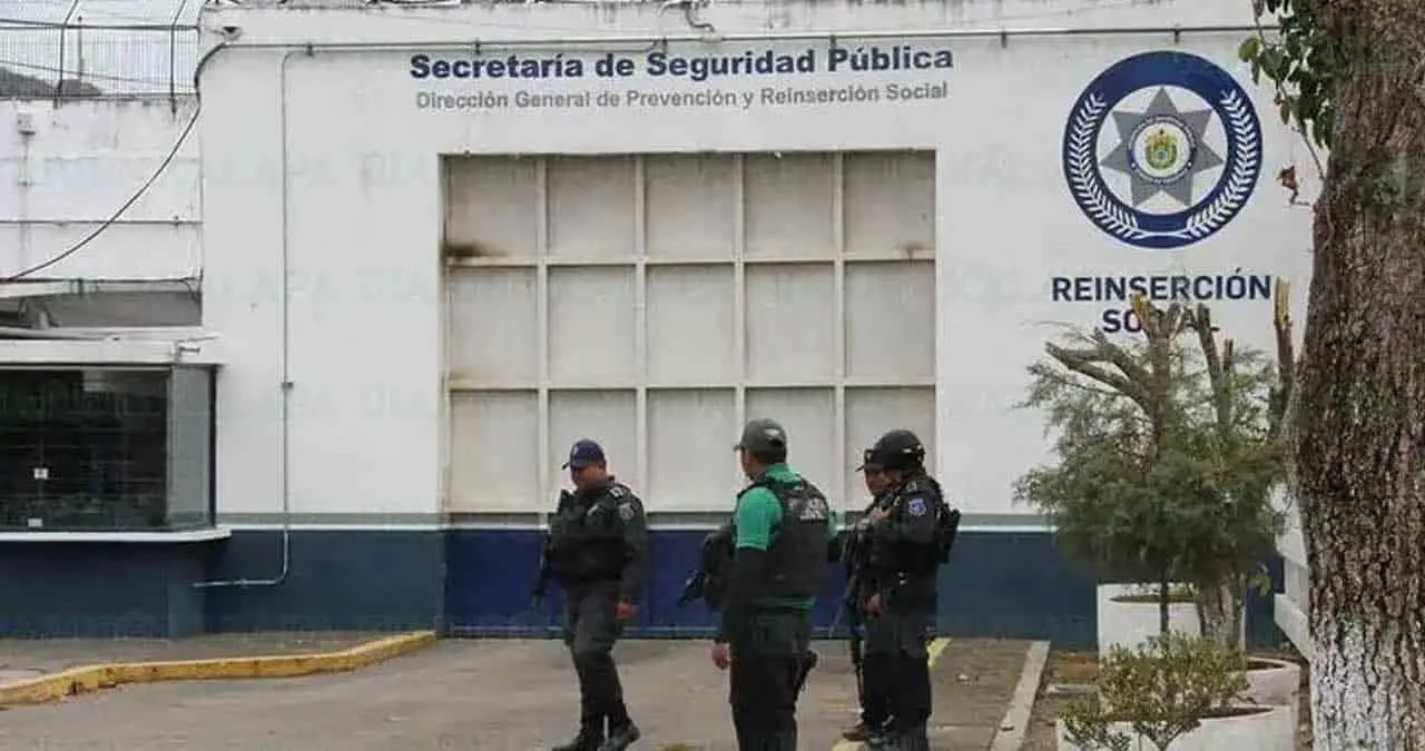 Alcalde electo es trasladado a penal federal