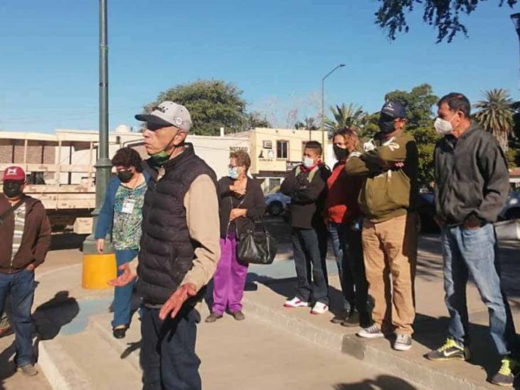 Jubilados de Huatabampo reclaman aguinaldo Jubilados de Huatabampo reclaman aguinaldo