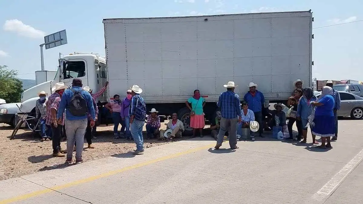 Reprueban acciones de los yaquis en la carretera
