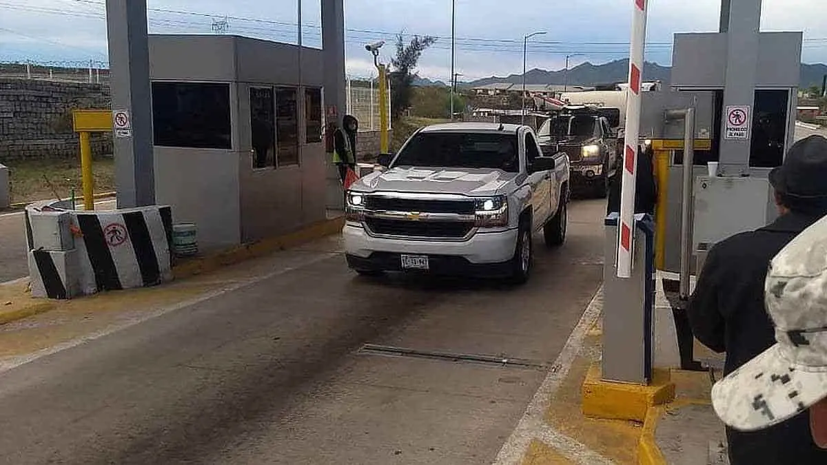 Exigen a Capufe eliminar casetas de peaje