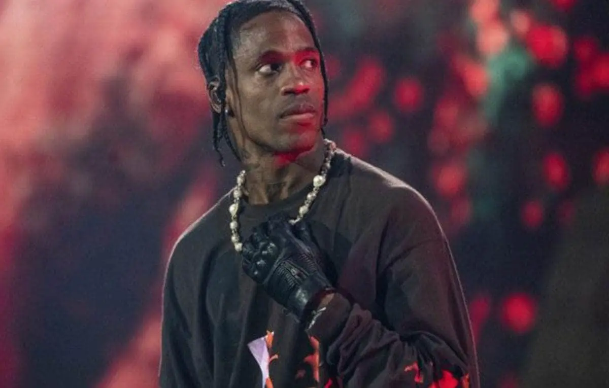 Dior cancela colaboración con Travis Scott