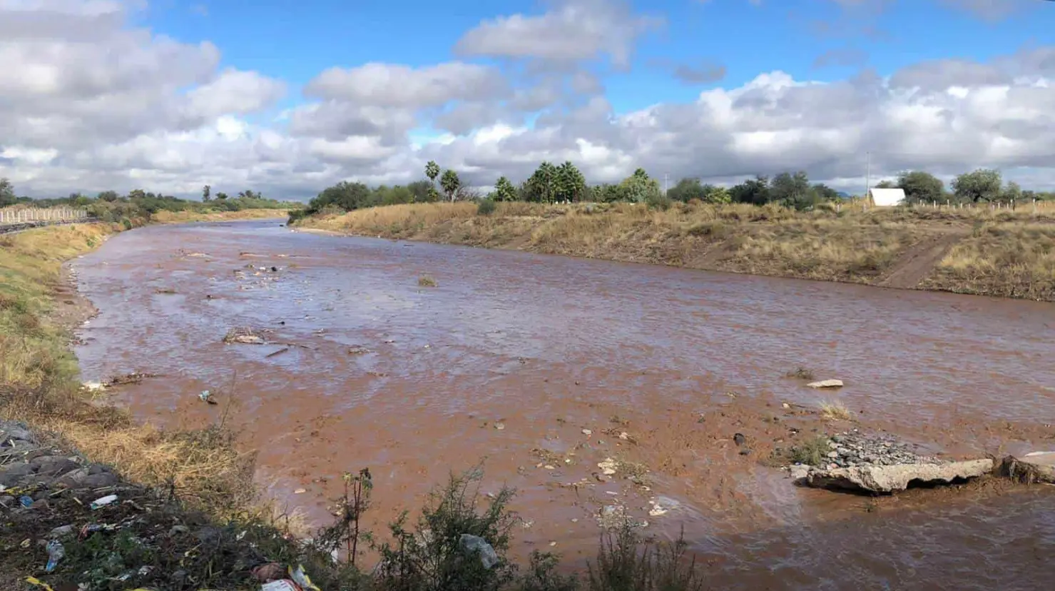 Sorprende lluvia a sonorenses