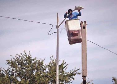 Ven la luz en Etchojoa: instalan 330 lámparas en 9 comunidades Ven la luz en Etchojoa: instalan 330 lámparas en 9 comunidades