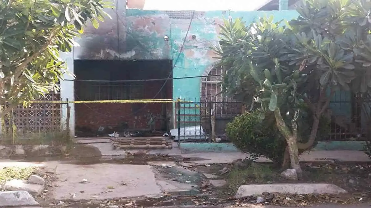 Identifican a hombre calcinado en la colonia Centro