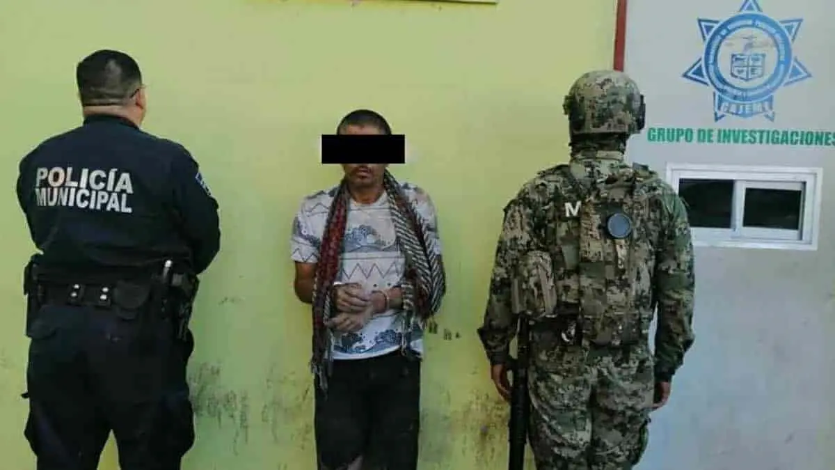 Detienen a presunto ladrón en corralón