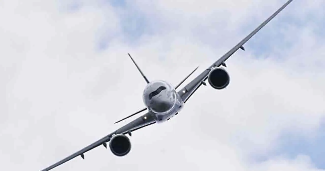 Aerolíneas ofrecen vuelos pese a covid