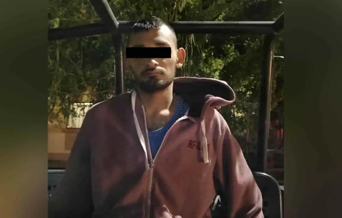 Municipales impiden suicidio de un hombre violento