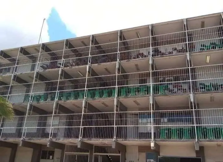 Suspende Secundaria Técnica 2 clases presenciales