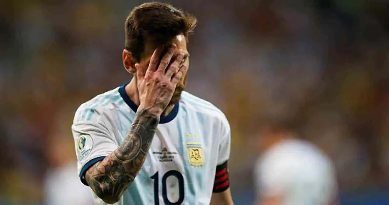Messi fuera de la albiceleste