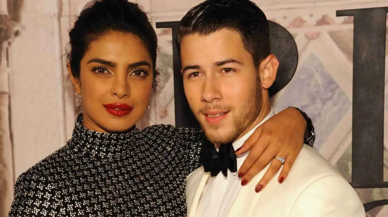 Nick Jonas y Priyanka Chopra dan la bienvenida a su primer hijo